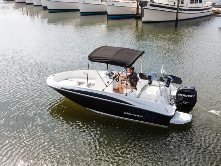 Wynajmij Motorówka z lub bez skippera Bayliner w Club Nautico S'Estanyol