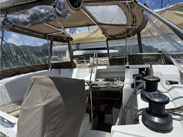 Wynajem łodzi Fountaine Pajot Saba 50 w Mahé na SamBoat 