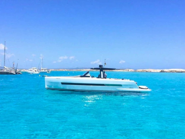 Wynajem łodzi Santa Eularia des Riu tanio Fjord 44 Open