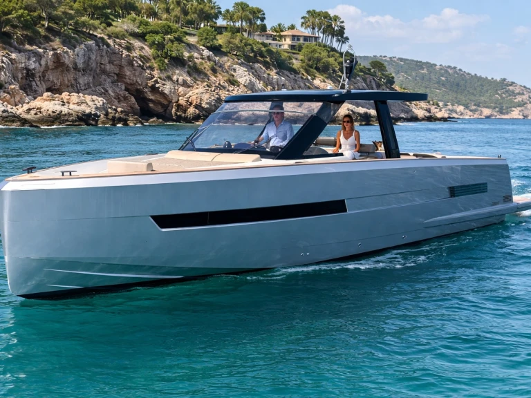 Luksusowy jacht do wynajmu w Marina De Cala D'Or w najlepszej cenie