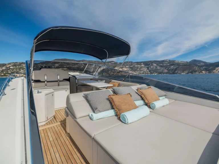 Wynajmij Luksusowy jacht z lub bez skippera Itama w Saint-Jean-Cap-Ferrat