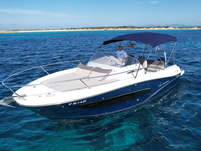 Wynajmij Jeanneau Cap Camarat 7.5 WA S2 w Ibiza Town