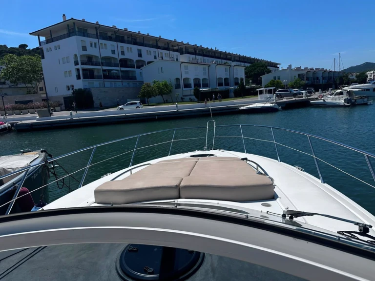Motorówka do wynajmu w Castell-Platja d'Aro w najlepszej cenie