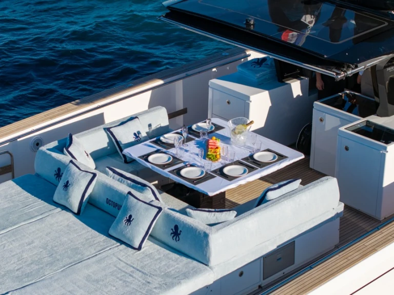 Pardo Yachts Pardo 50 między profesjonalistami a osobami prywatnymi w Francja