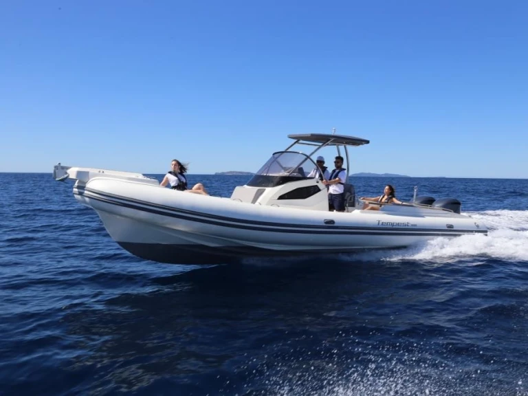 Wynajem w Marine de Sant'Ambrogio- Capelli CAPELLI 1000 TEMPEST CC na SamBoat