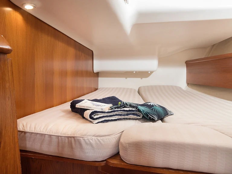 Wynajem łodzi Jeanneau Sun Odyssey 43 w Monastiri Bay na SamBoat 