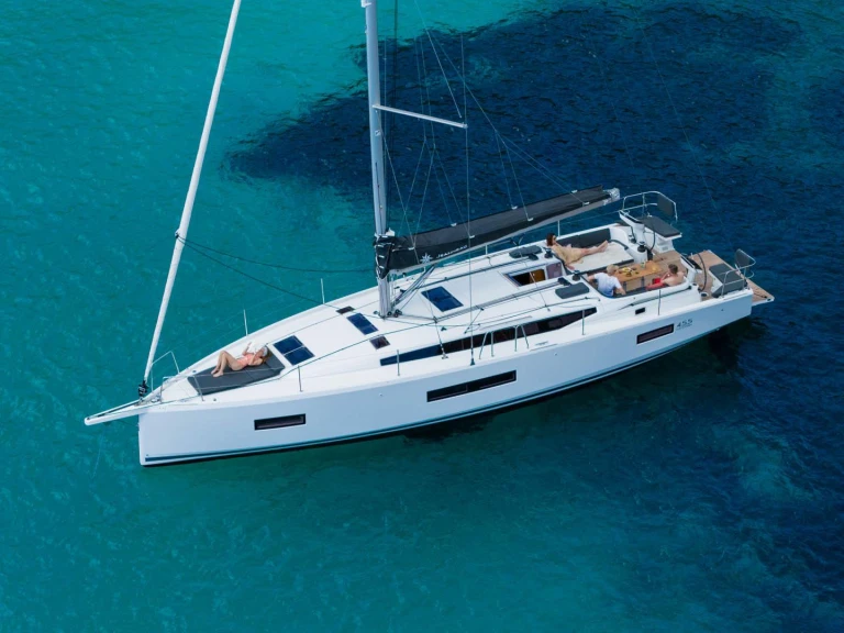 Wynajmij Jeanneau Sun Odyssey 455 w Road Town