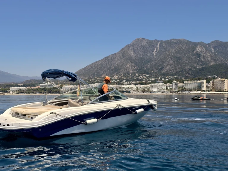Wynajmij Motorówka z lub bez skippera Sea Ray w Marbella