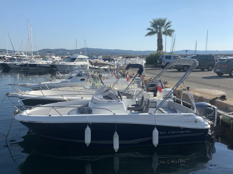Wynajem Motorówka w Cavalaire-sur-Mer - Jeanneau Cap Camarat 5.5 WA Serie 2