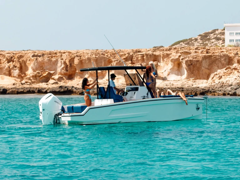 Wynajem Motorówka w Ayia Napa Marina - Poseidon21 Eros25