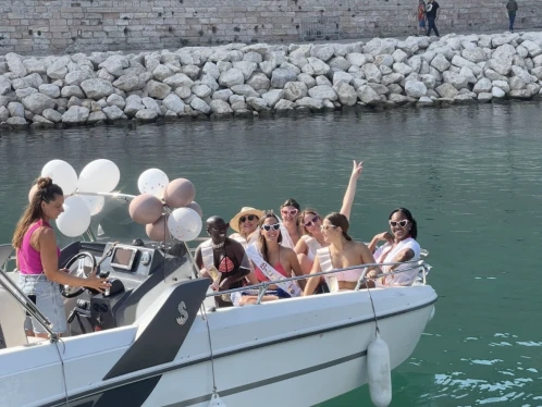 Wynajem łodzi Bénéteau Flyer 7.7 SPACEdeck w Marsylia na SamBoat 