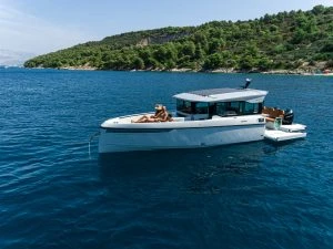 Motorówka do wynajmu w Zadar w najlepszej cenie