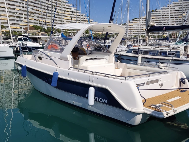 Wynajem łodzi Faeton Faeton 780 Sport w Villeneuve-Loubet na SamBoat 