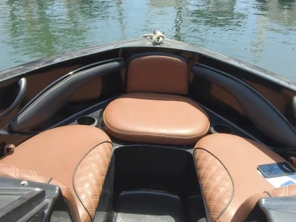 Wynajem łodzi Monterey 180 w Marbella na SamBoat 