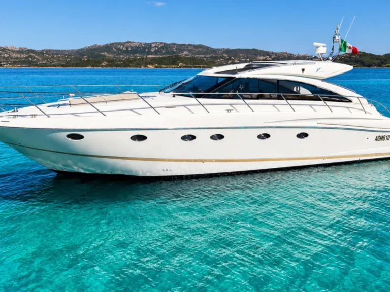 Wynajem łodzi Port of Cannigione tanio Princess V53