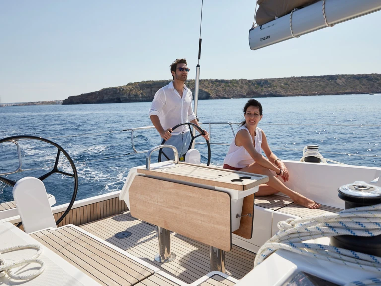 Żaglowiec do wynajmu w Portoferraio w najlepszej cenie