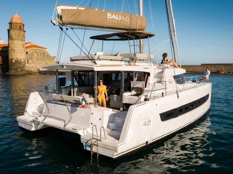 Wynajem łodzi Nassau tanio Bali 4.6