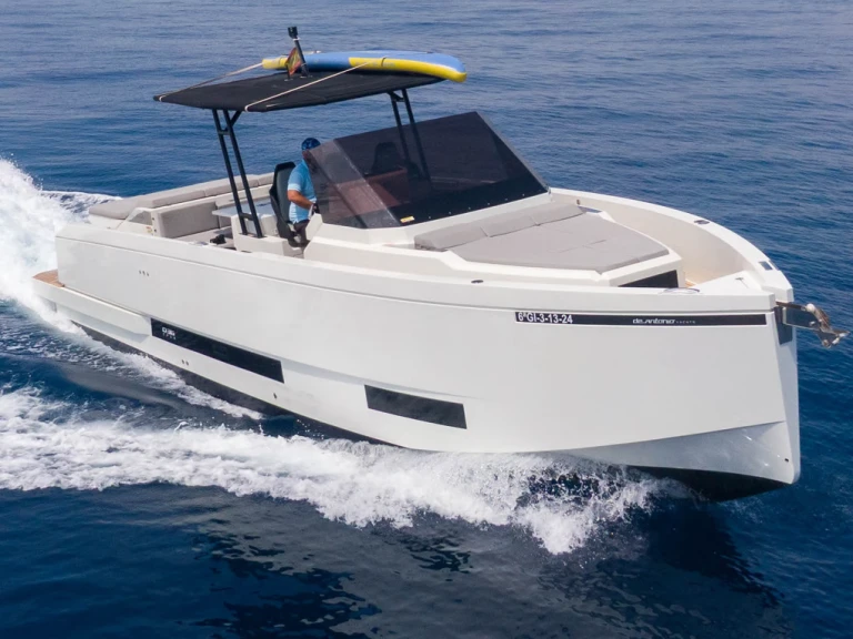 Wynajem łodzi Ibiza Town tanio DE ANTONIO YACHTS D36 