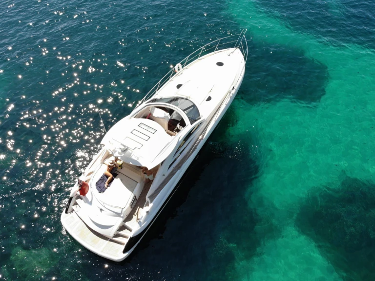 Wynajmij Sunseeker Portofino 53 w Capri