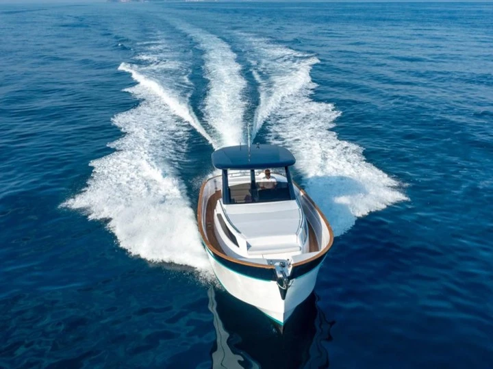 Wynajem łodzi Apreamare Apreamare Gozzo 35 w Antibes na SamBoat 
