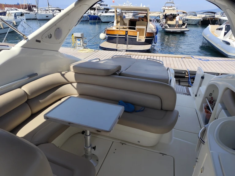 Wynajem w Castellammare di Stabia- Cranchi Endurance 39 na SamBoat