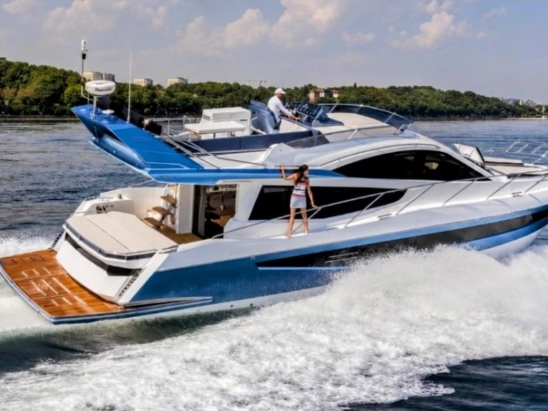 Wynajem łodzi Herceg Novi tanio Galeon 550 Fly