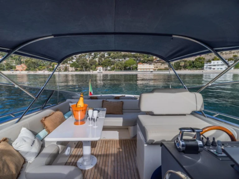 Wynajem łodzi Itama Itama 40 w Saint-Jean-Cap-Ferrat na SamBoat 