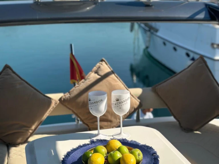 Wynajem w Tivat- Ferretti 500 Elite na SamBoat