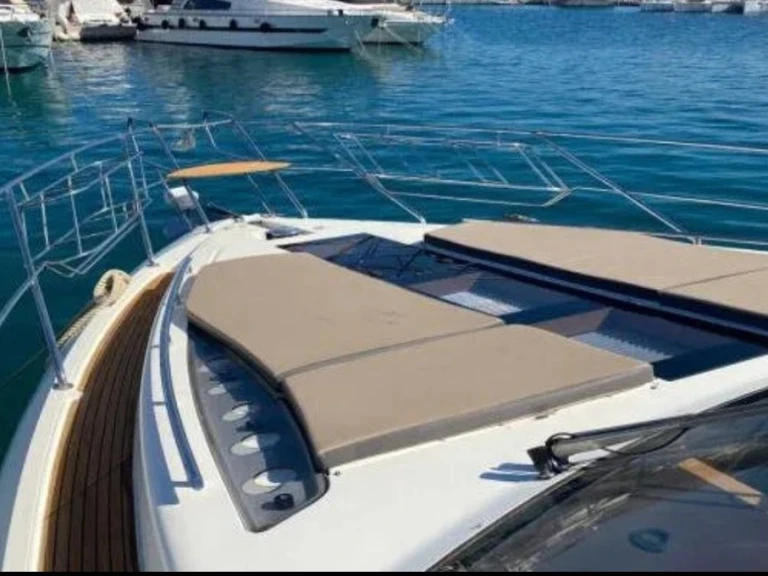 Wynajem łodzi Herceg Novi tanio Galeon 550 Fly
