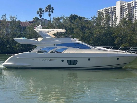 Wynajem łodzi Azimut Azimut 55 Fly w Juan-les-Pins na SamBoat 
