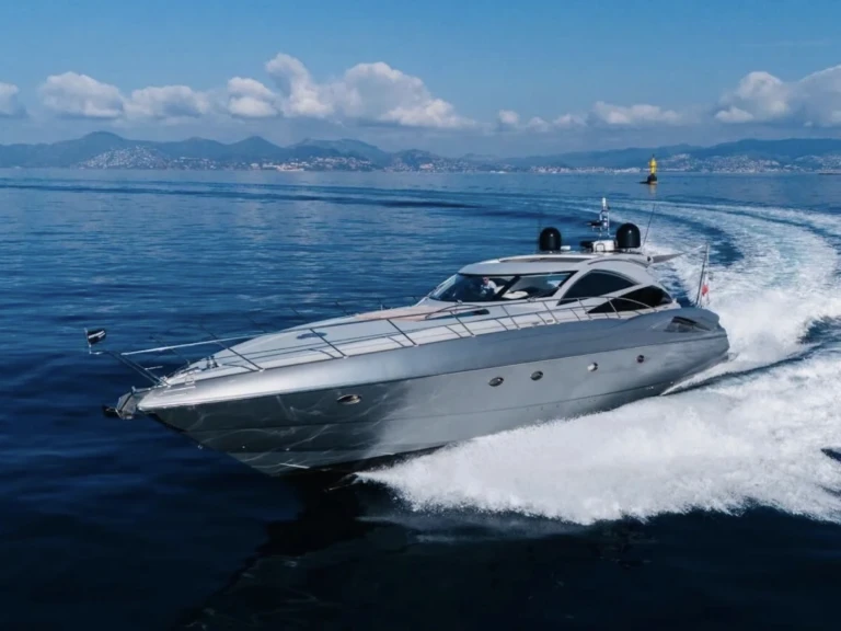 Wynajem Luksusowy jacht Sunseeker z patentem 