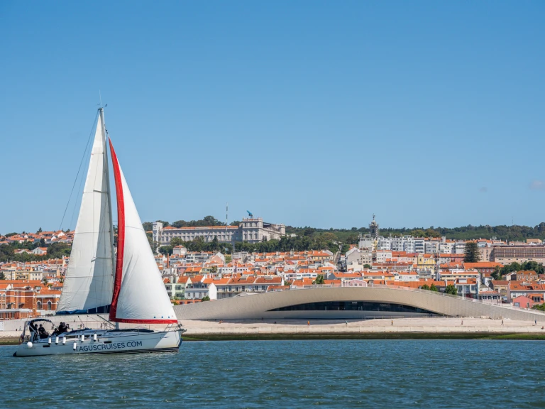 Wynajem łodzi Lizbona tanio Sun Odyssey 42.1
