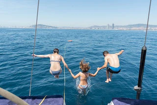 Wynajem łodzi Barcelona tanio Bavaria 49