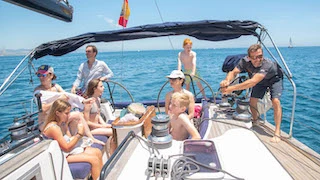 Wynajmij Bavaria Bavaria 49 w Barcelona