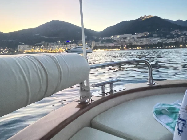 Fratelli Aprea Sorrento 7,50 open cruise między profesjonalistami a osobami prywatnymi w Porto di Salerno