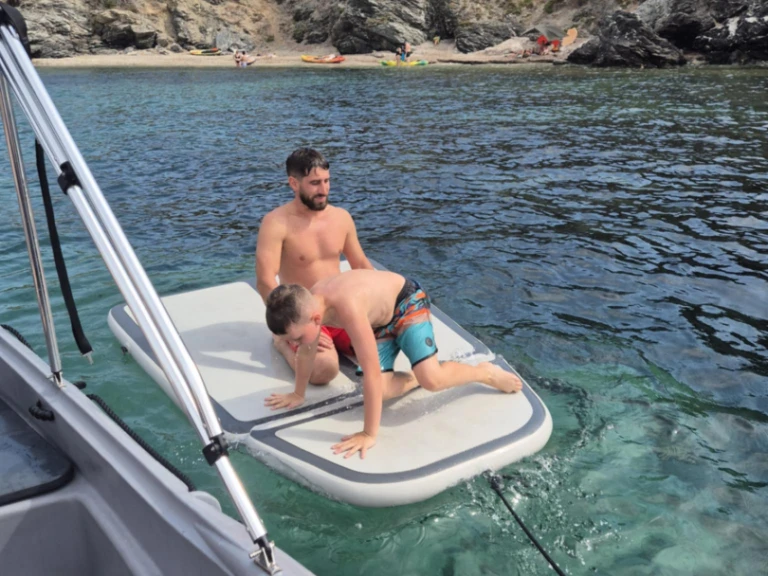 Wynajem łodzi Fun Yak SECU 15 w Six-Fours-les-Plages na SamBoat 