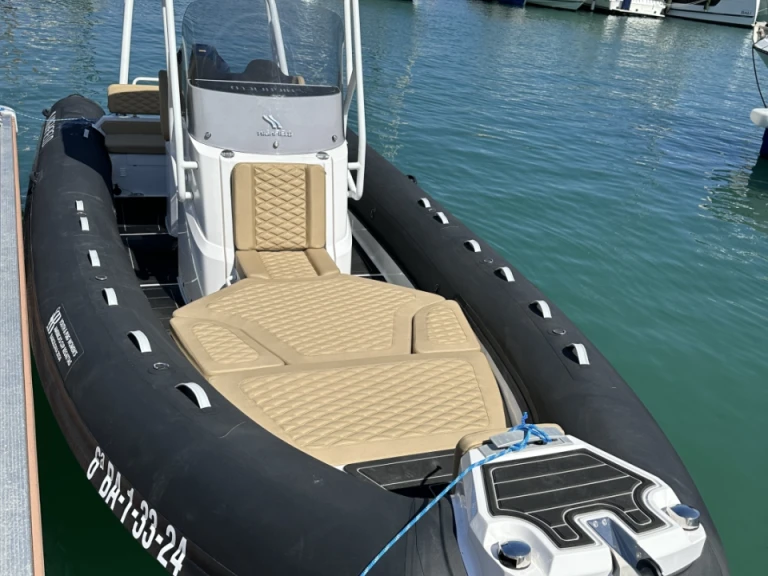 Highfield Highfield Sport 700 między profesjonalistami a osobami prywatnymi w Sitges
