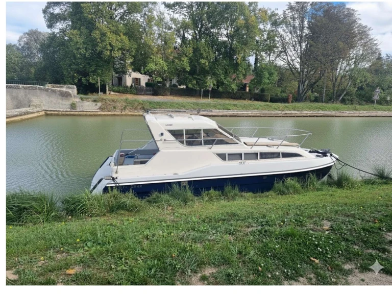Wynajem Motorówka Le Boat z patentem 