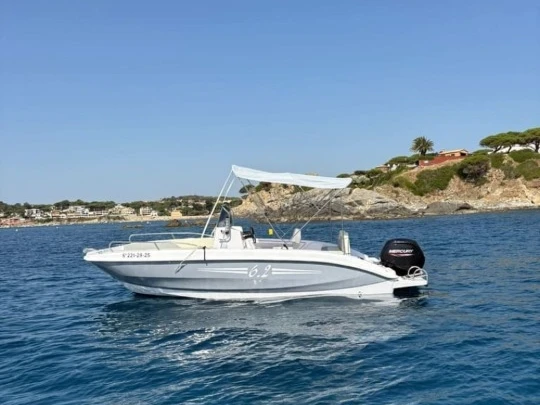 Wynajem Motorówka Marine z patentem 