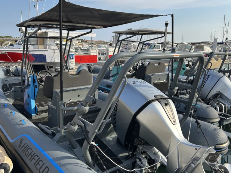 Wynajem w Six-Fours-les-Plages- Highfield Highfield Sport 700 JO 2024 na SamBoat