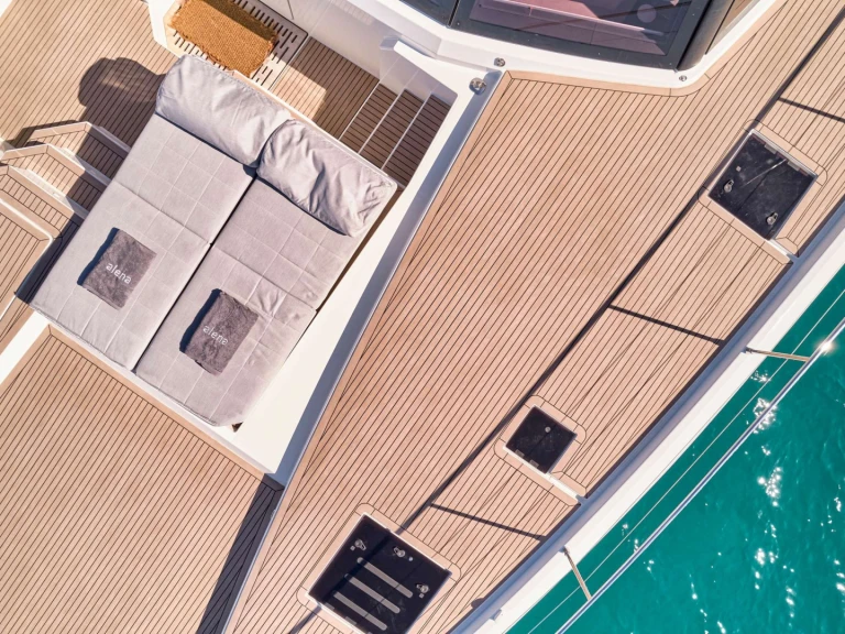 Wynajem Luksusowy jacht Fountaine Pajot z patentem 