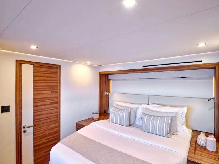 Wynajmij Fountaine Pajot Fountaine Pajot Thira 80 w Marsh Harbour