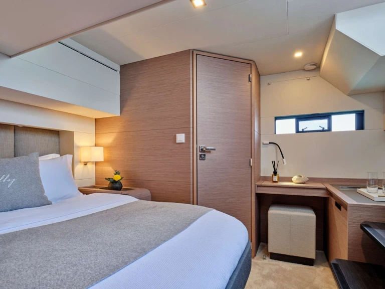 Wynajem łodzi Fountaine Pajot Fountaine Pajot Power Alegria 67 (4 cab) w Palaio Faliro na SamBoat 
