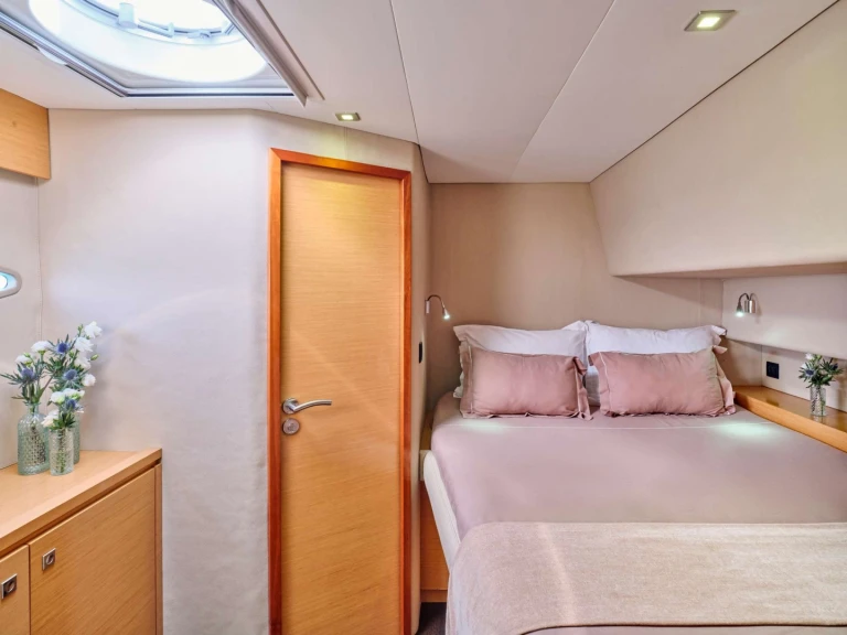 Wynajem Katamaran w Nea Peramos - Fountaine Pajot Fountaine Pajot Sanya 57 (5 cab)