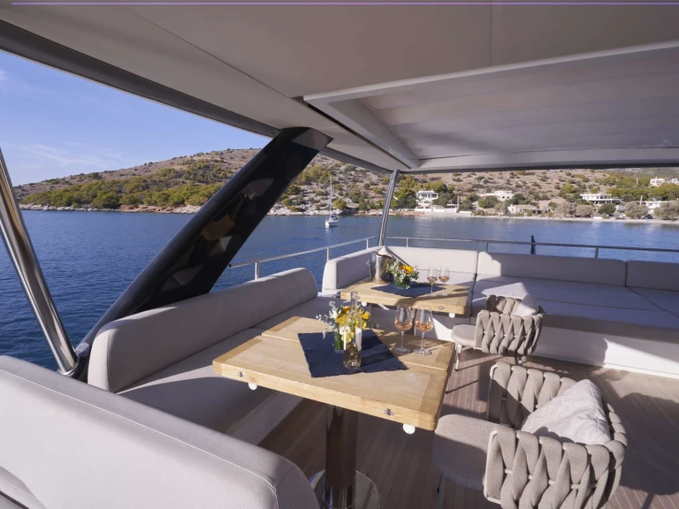 Wynajem w Nea Peramos- Lagoon Lagoon Seventy 8 (5 cab) na SamBoat