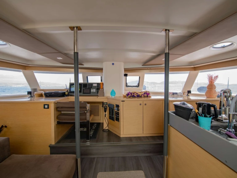 Wynajem Katamaran w Alimos - Fountaine Pajot Fountaine Pajot Sanya 57 (4 cab)