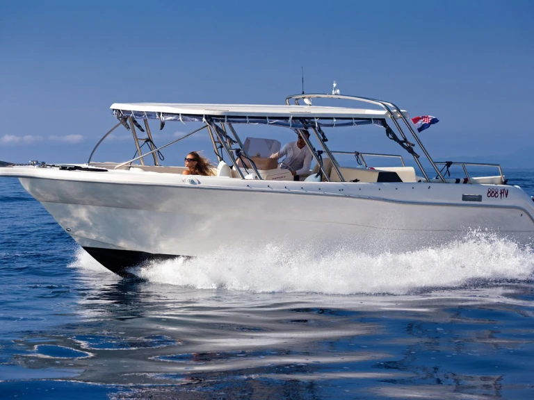 Wynajmij Aqua-Sport Enzo 35 w Hvar