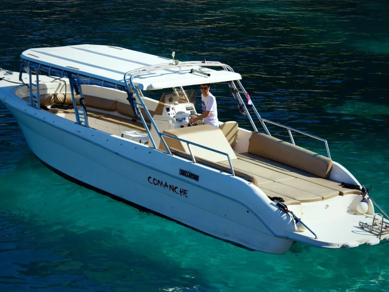 Wynajem łodzi Hvar tanio Enzo 35