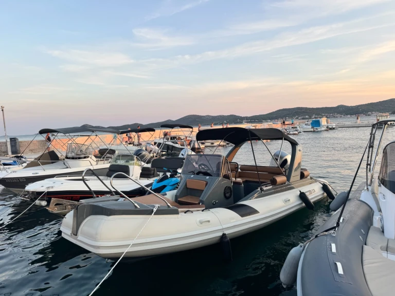 Wynajem łodzi Solemar 22 w Biograd na Moru na SamBoat 