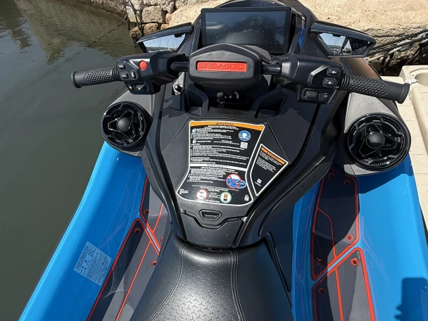 Jet ski do wynajmu w Włochy w najlepszej cenie